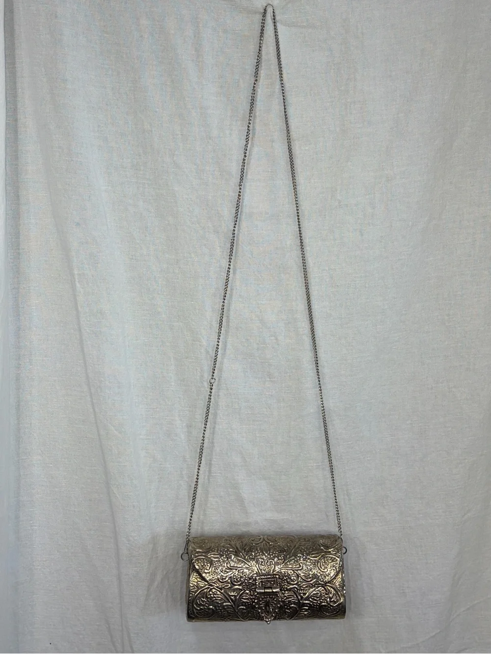 Vintage Ornate Silver Metal Clutch Purse